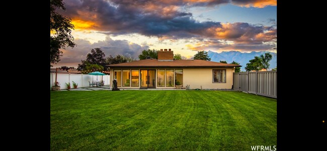 Building Photo - 1531 Dawn Dr