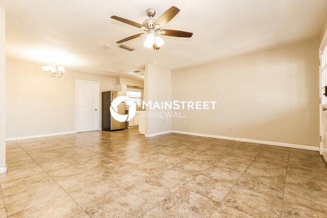 Foto del edificio - 3 Bedroom Pet-Friendly Home in Port Richey, FL with Main Street Renewal