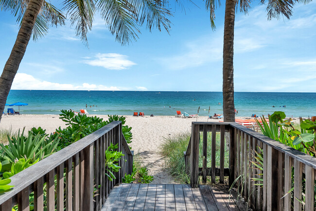 Private Beach - 2001 N Ocean Blvd