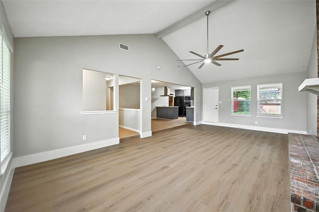 Foto del edificio - 2720 Trail Oak Ct