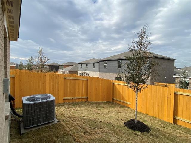Foto del edificio - 623 Delta Downs Dr