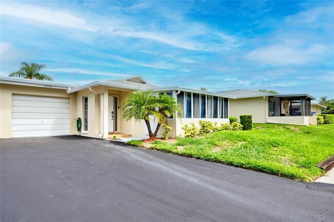 Foto del edificio - 2743 Sherbrooke Ln