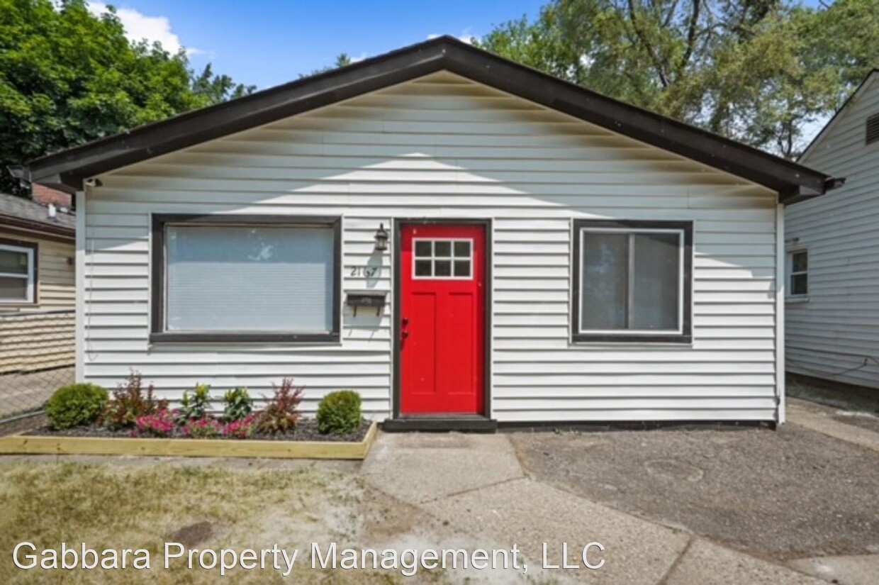 Primary Photo - 3 br, 1 bath House - 2167 Emmons
