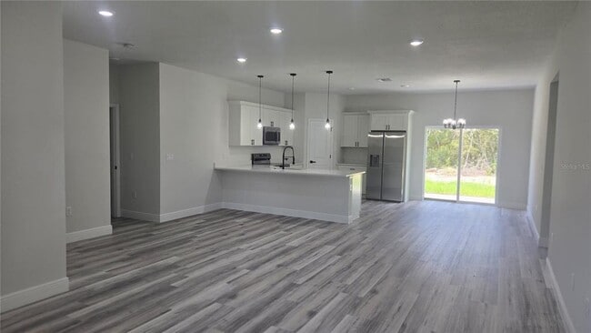 Building Photo - 15730 SW 40th Ave