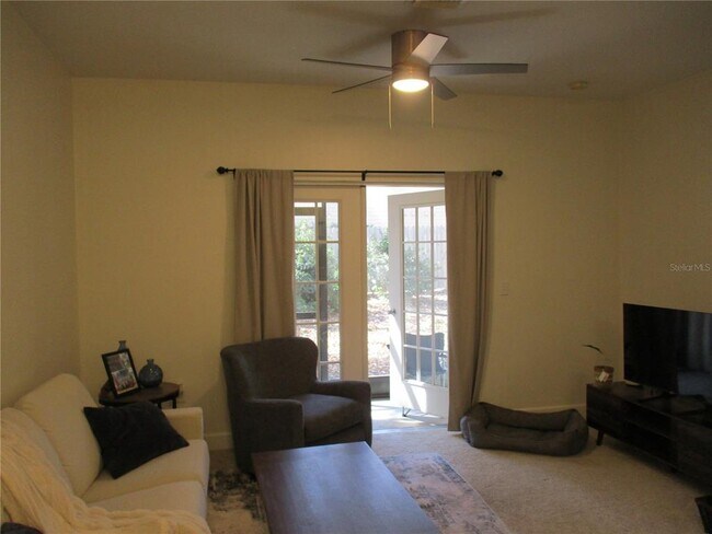 Foto del edificio - 2951 SW 35th Pl