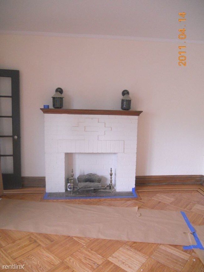 Foto del edificio - 8542 68th Ave