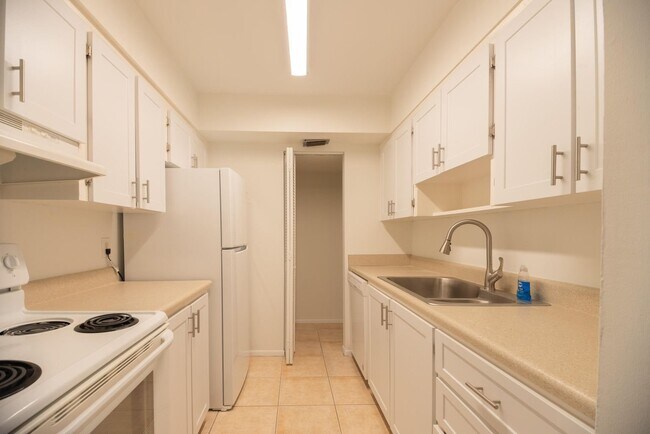 Building Photo - 12354 FL A1AAlt