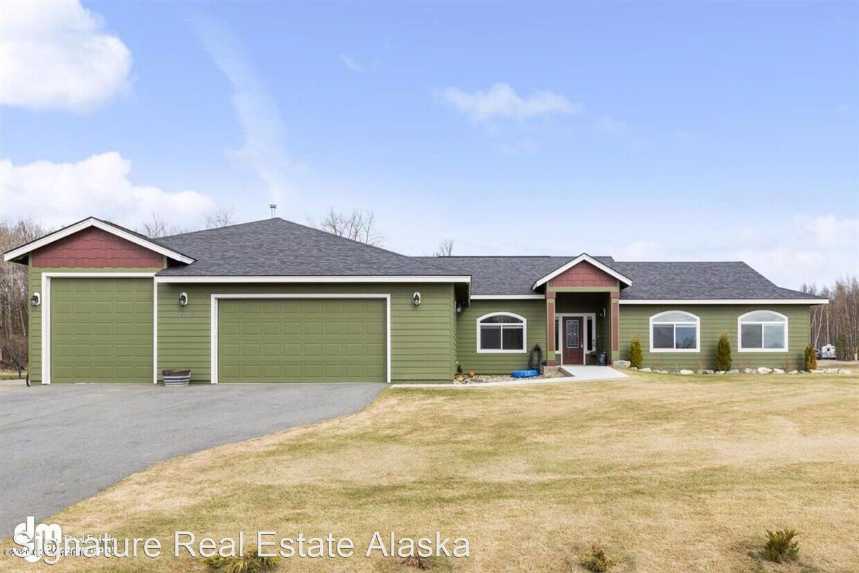 Primary Photo - 4 br, 2 bath House - 7765 E. Sandstone Drive