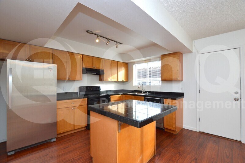 Foto principal - 2402 West Campbell Ave