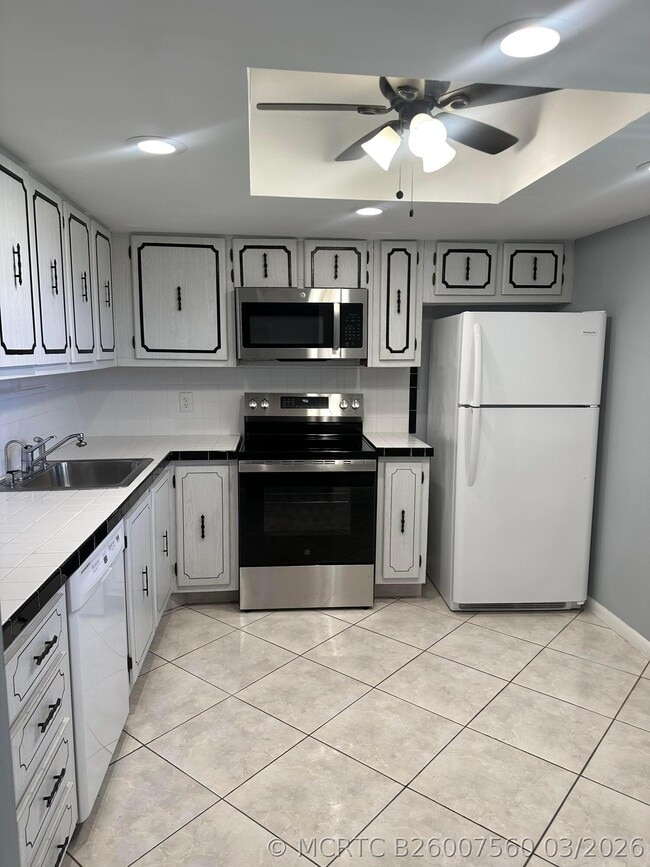 Foto del edificio - 2600 NE 1st Ln