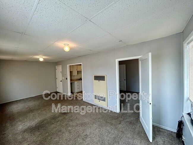 Foto del edificio - 617 E 4th St