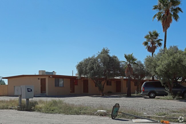 Building Photo - 28th Street Apartments