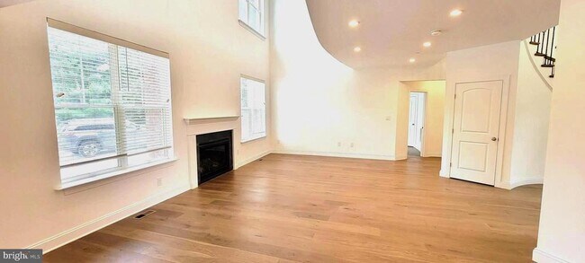 Foto del edificio - 17031 Georgia Ave