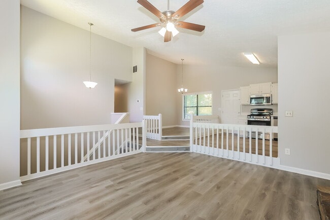 Foto del edificio - 3684 Linwood Way