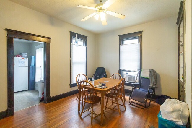 Foto del edificio - In-Unit Washer and Dryer