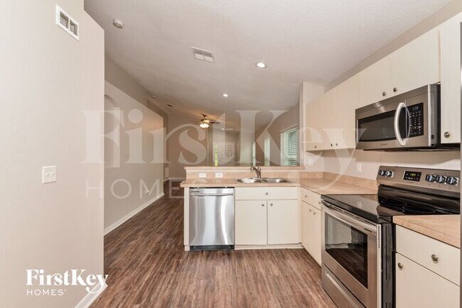Building Photo - 7435 Oxford Garden Cir
