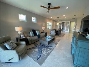 Building Photo - 7627 Jacaranda Ln