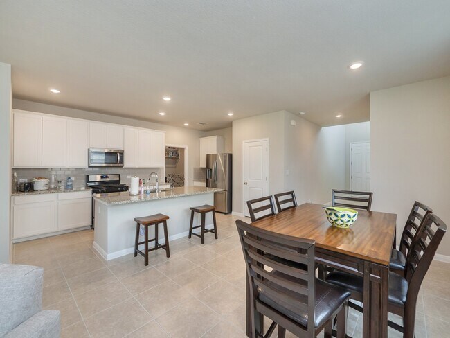 Foto del edificio - 120 Serpens St