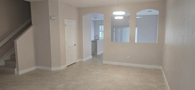 Foto del edificio - 2919 Crestwood Ter