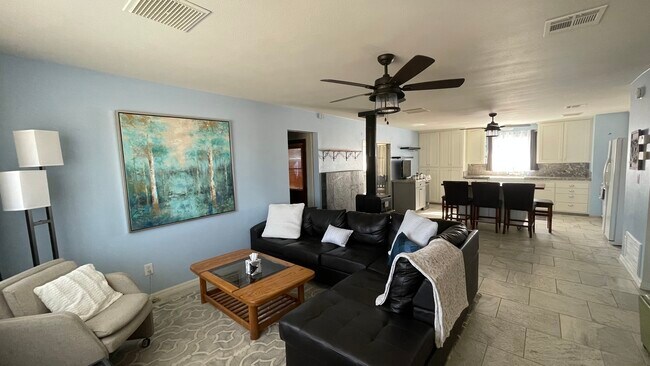 Building Photo - 7055 Grand Ave