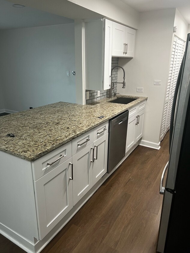 Primary Photo - 7909 163rd Ct
