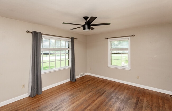 Living Room - 2031 Friley Rd