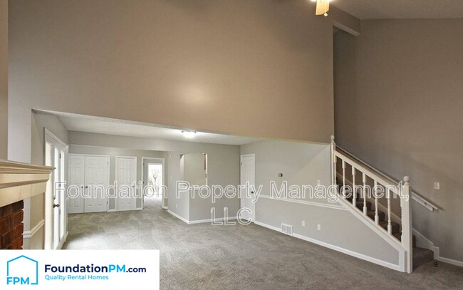 Building Photo - 5162 Walton Lake