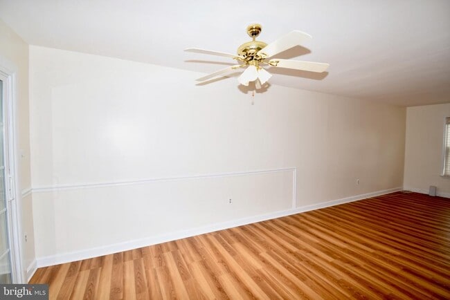 Foto del edificio - 25253 Conrad Ct