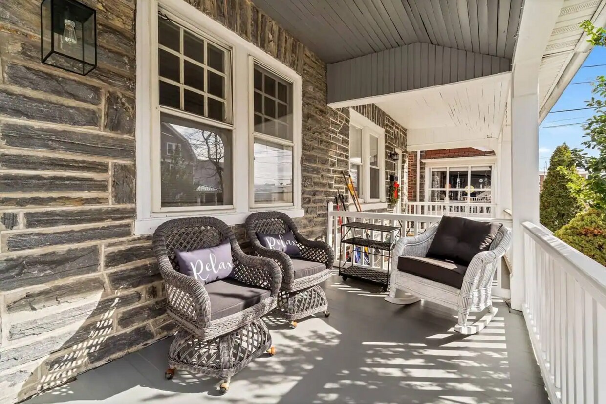 25 School Ln Unit 25.1340045, Ardmore, PA 19003 Room for Rent in