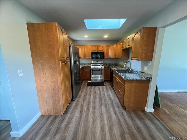 Foto del edificio - 2099 Van Courtland Ave