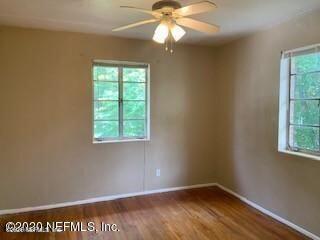 Foto del edificio - 2117 Spring Park Rd