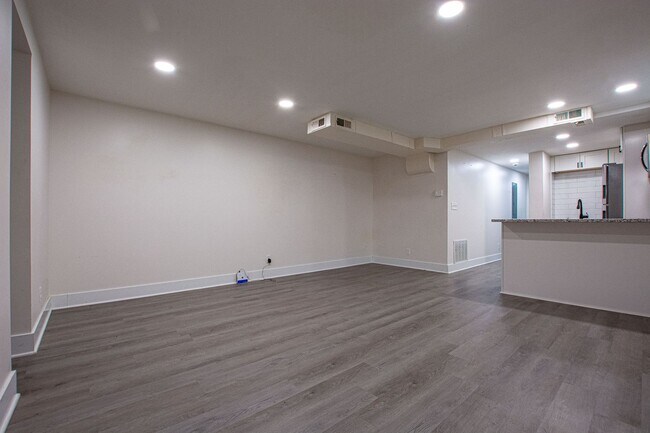 Foto del edificio - 116-118 N 32nd Avenue