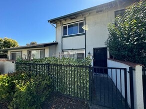 Building Photo - 4428 Viejo Way