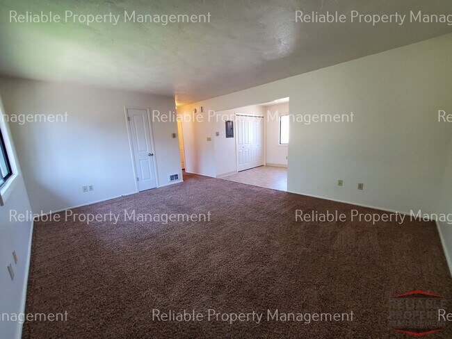 Building Photo - 1460 Jefferson Ave