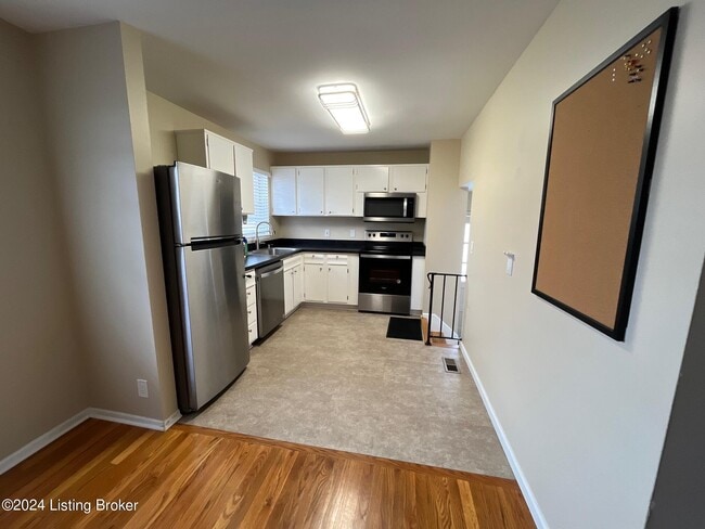 Building Photo - 3510 Ethelwood Dr