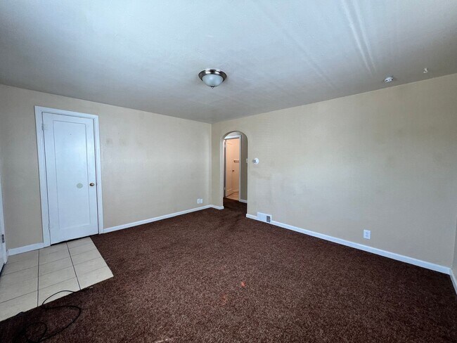 Foto del edificio - 513-513 Willard Ave