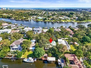 Building Photo - 12831 Shore Dr