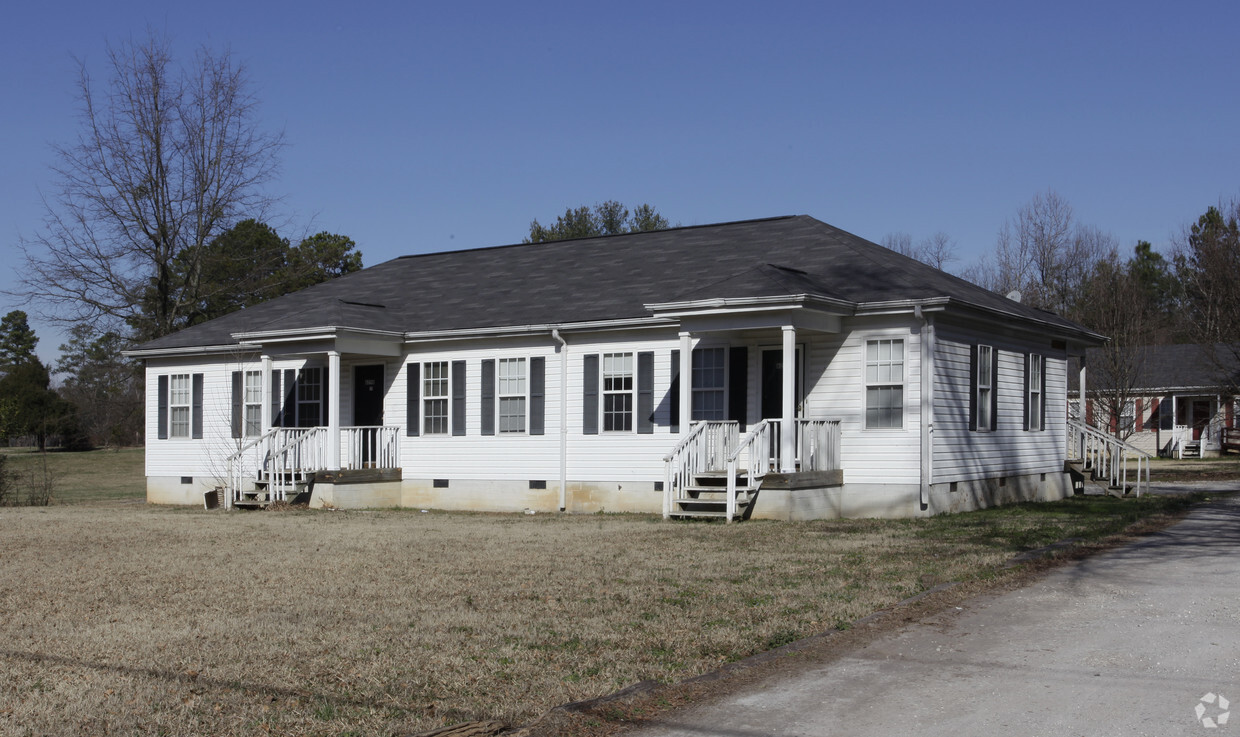 Foto principal - 629 Emily Ln