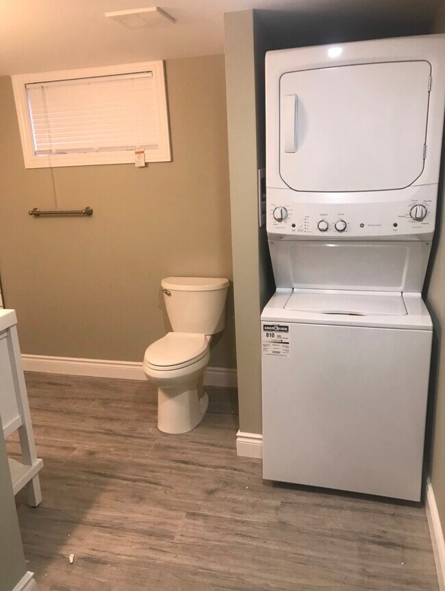 Photo du bâtiment - 35 Collingdon Dr