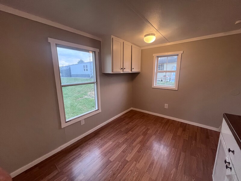Foto principal - 2409 Swope Rd