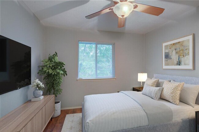 Building Photo - 2901 Burning Oak Dr