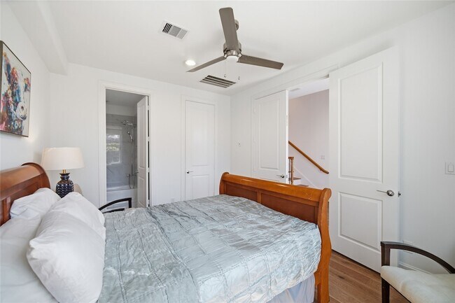 Foto del edificio - 707 Bringhurst St