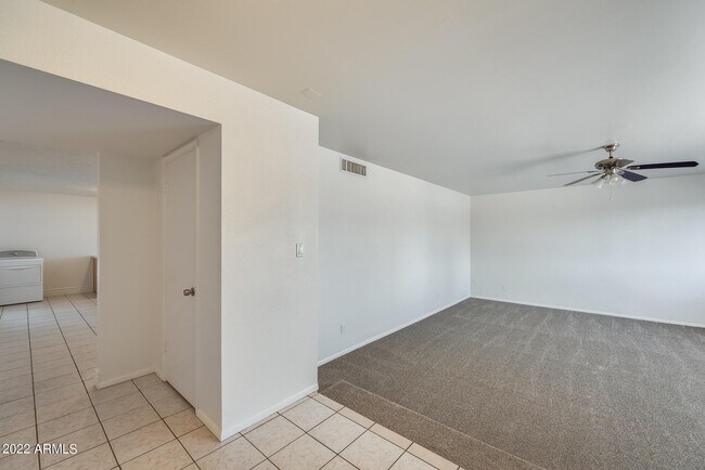 Foto del edificio - 10424 N 38th Dr