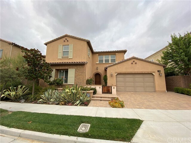 Primary Photo - 2449 E Kern River Ln