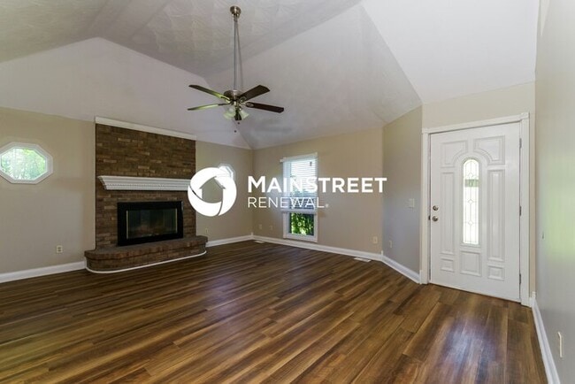 Building Photo - 3 Bedroom Pet-Friendly Home in Mount Washi...