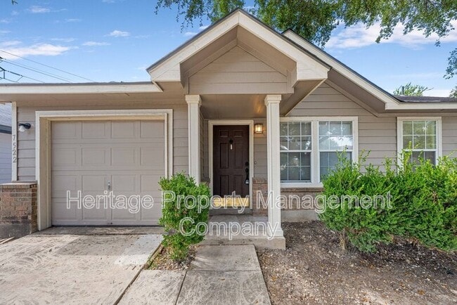 Building Photo - 7522 Yellow Sand Dr