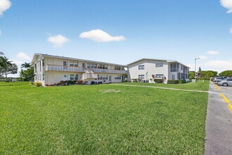 Building Photo - 43 Easthampton B