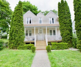 Building Photo - 35 S Lawn Ave