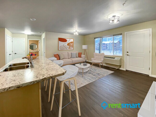 Foto del edificio - 3484 Highway 200 East