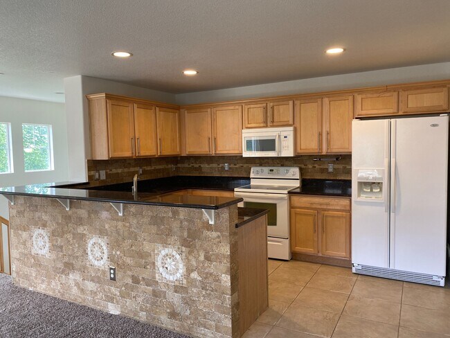 Building Photo - 9777 Mayfair St